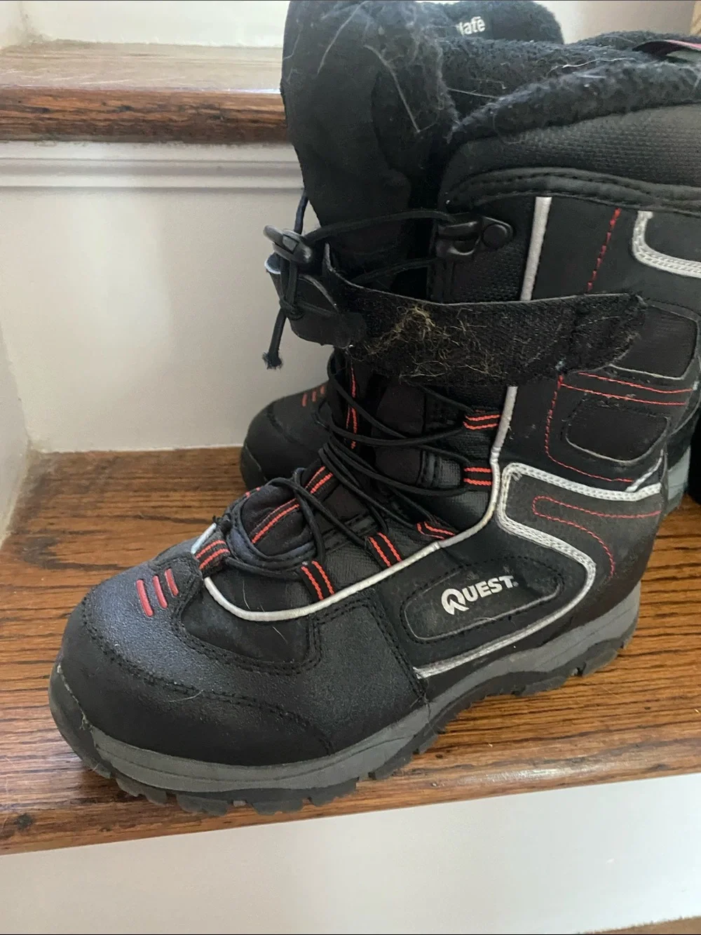 Quest Kids Black and Red Winter Snow Boots
